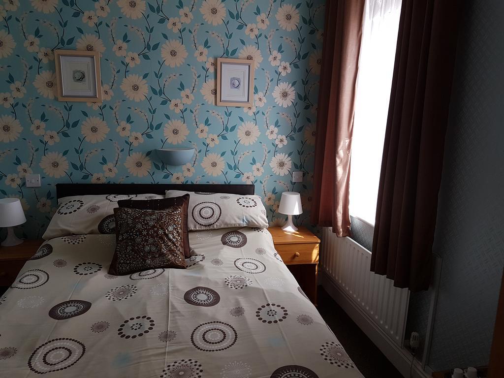 Kings Court Families & Couples Bed & Breakfast Blackpool Eksteriør bilde