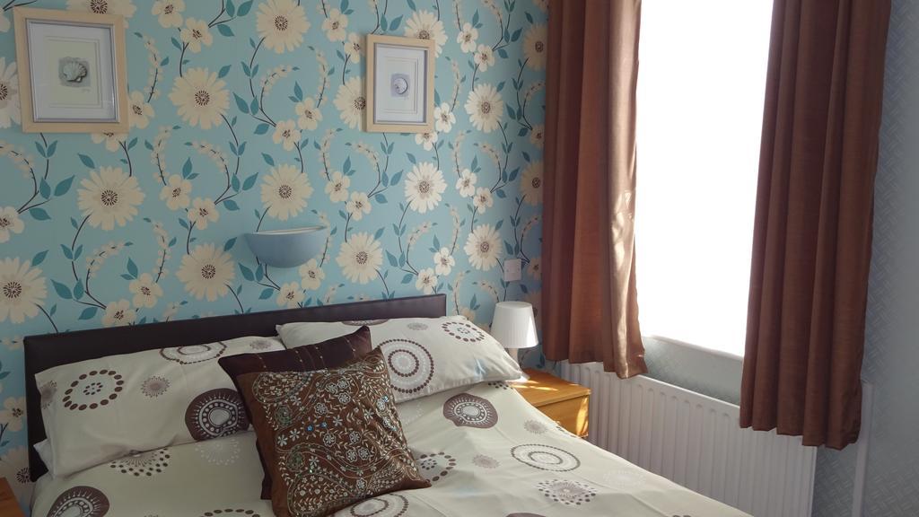Kings Court Families & Couples Bed & Breakfast Blackpool Eksteriør bilde