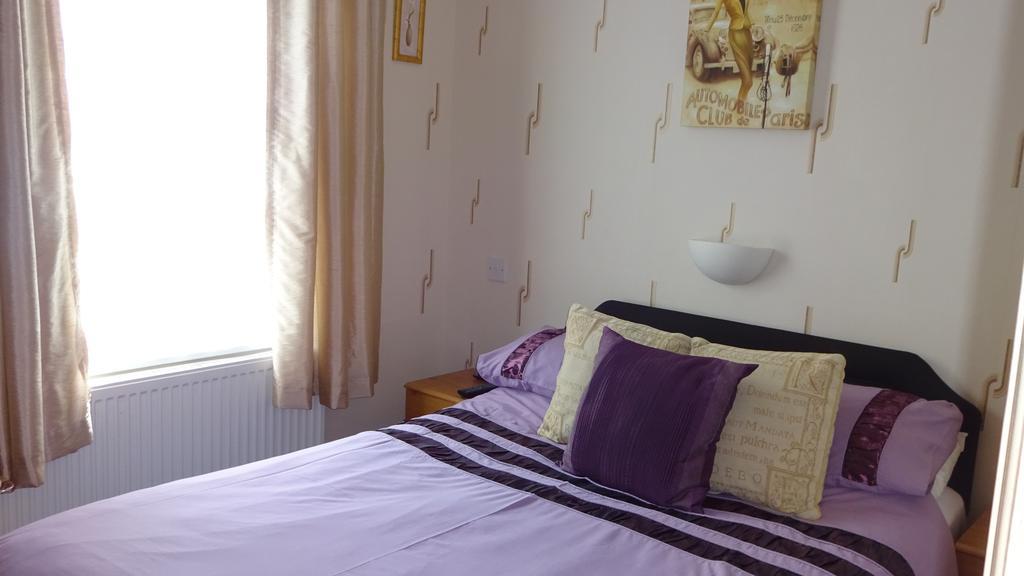 Kings Court Families & Couples Bed & Breakfast Blackpool Eksteriør bilde